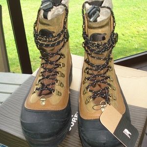 Sorel ..Conquest Felt Pack Boots..Size 11.5M